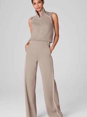 SPANX Air Essentials Sleeveless Zip-Neck Wide-Leg Jumpsuit- medium